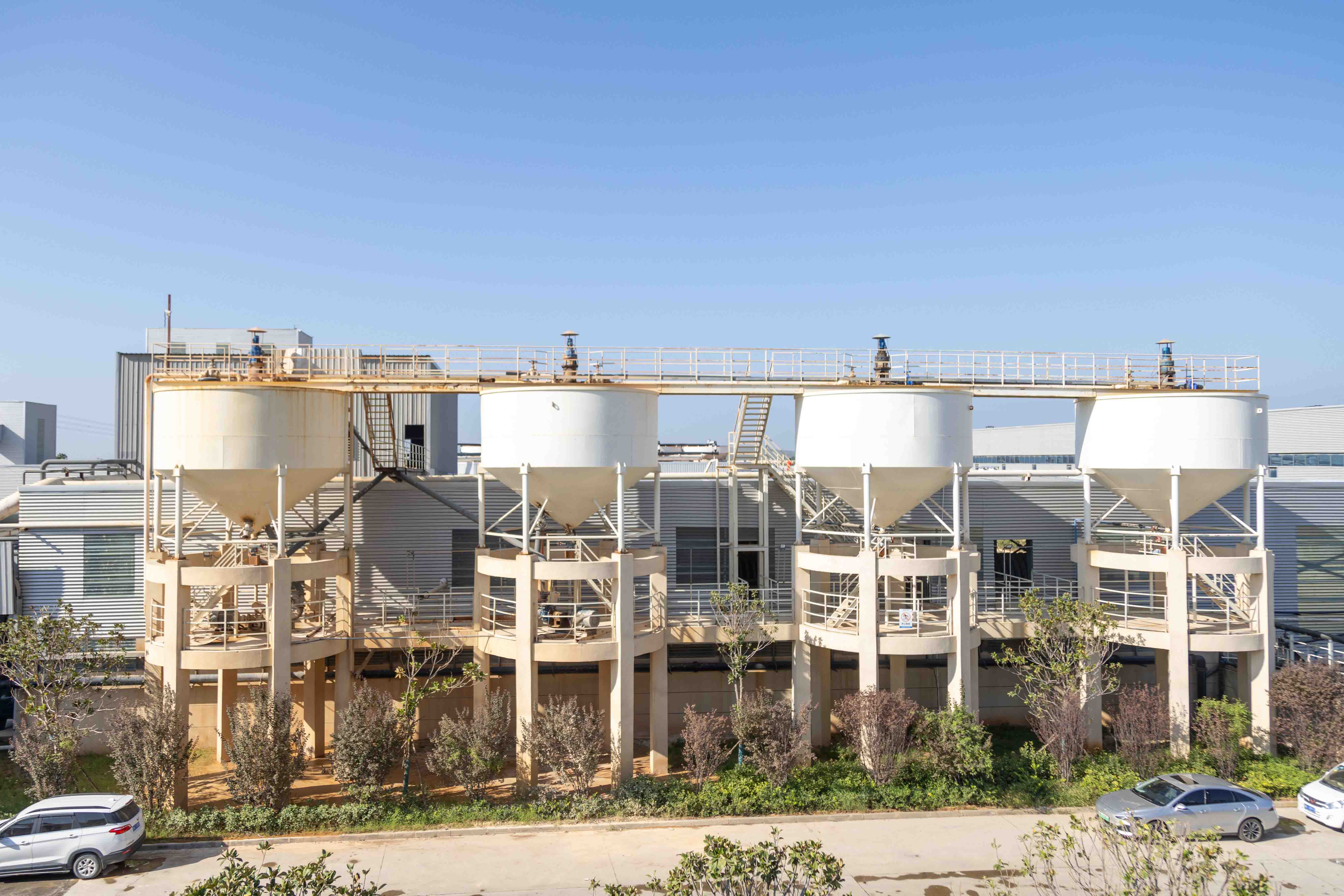 首页关于我们背景